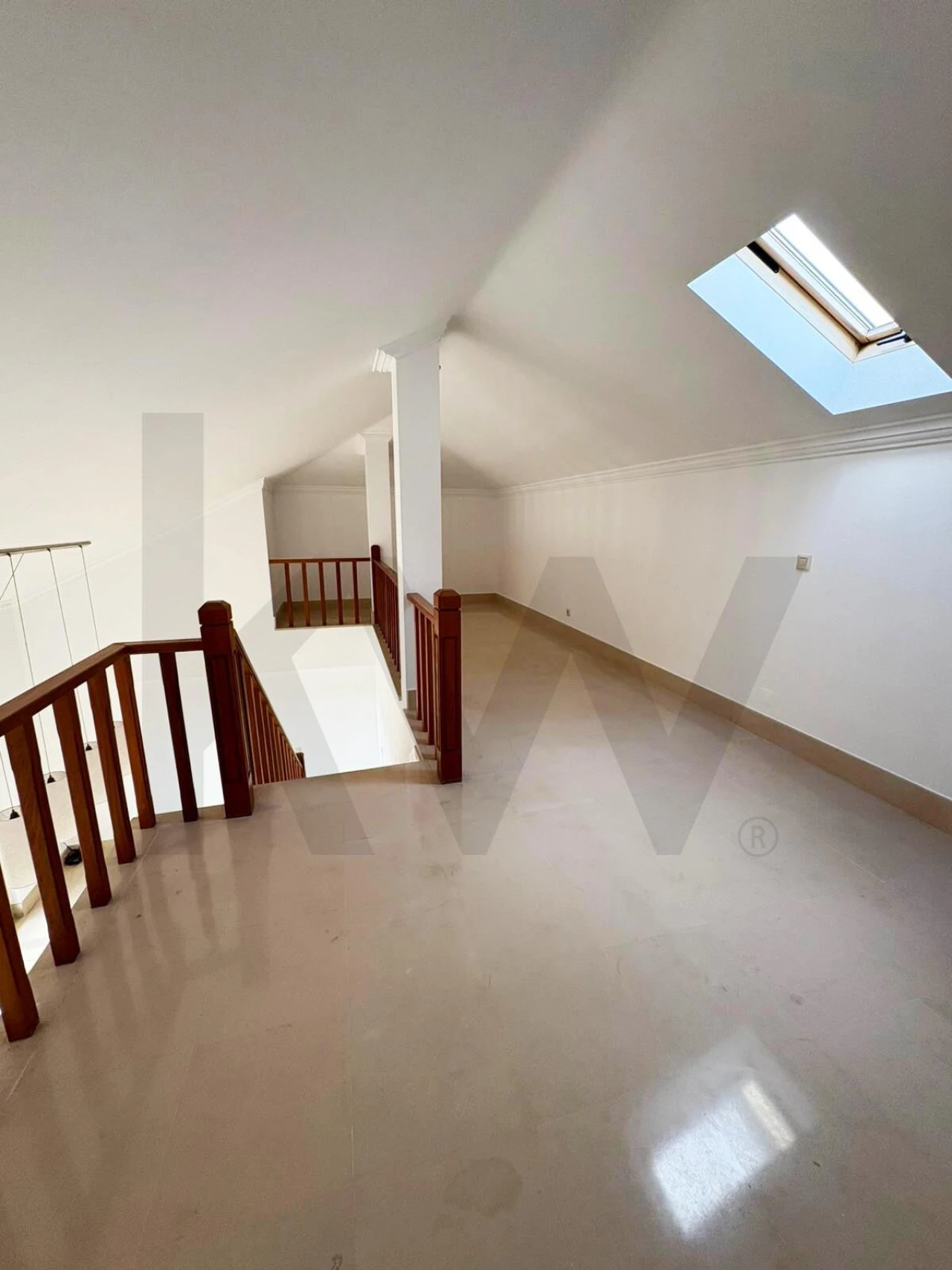 Apartamento T3 para Arrendamento em Alcabideche Foto 12