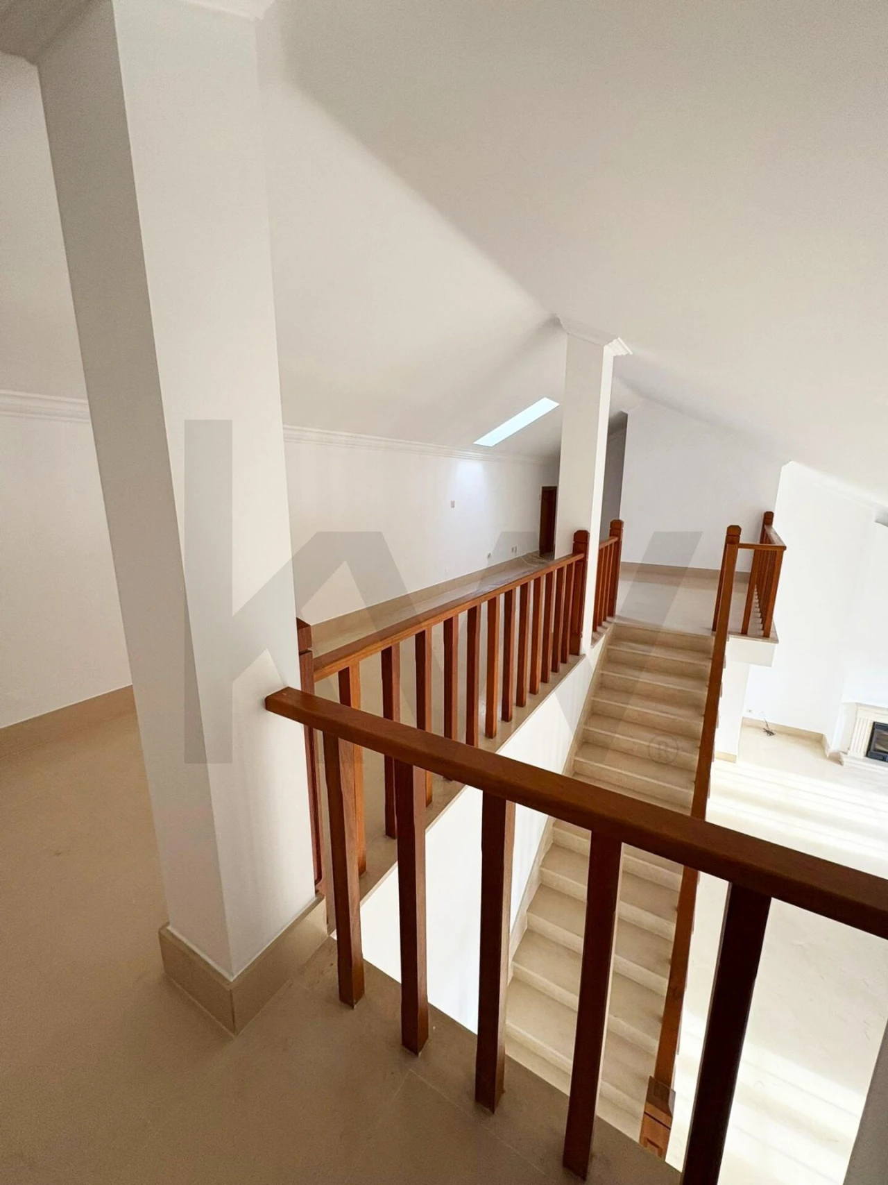 Apartamento T3 para Arrendamento em Alcabideche Foto 13