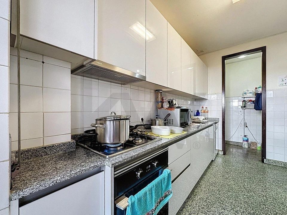 Apartamento T4 para Venda em São João da Madeira Foto 8