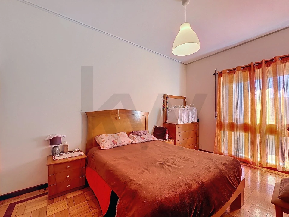 Apartamento T4 para Venda em São João da Madeira Foto 14