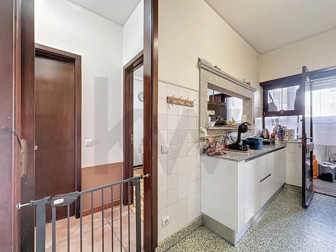 Apartamento T4 para Venda em São João da Madeira Foto 9