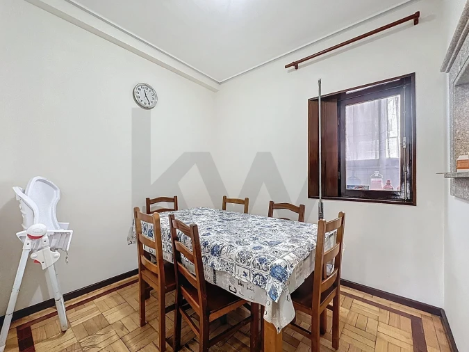 Apartamento T4 para Venda em São João da Madeira Foto 10
