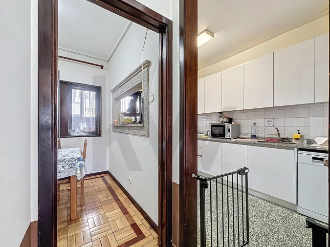 Apartamento T4 para Venda em São João da Madeira Foto 6