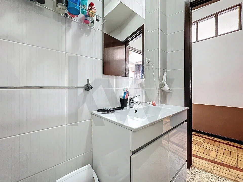 Apartamento T4 para Venda em São João da Madeira Foto 17