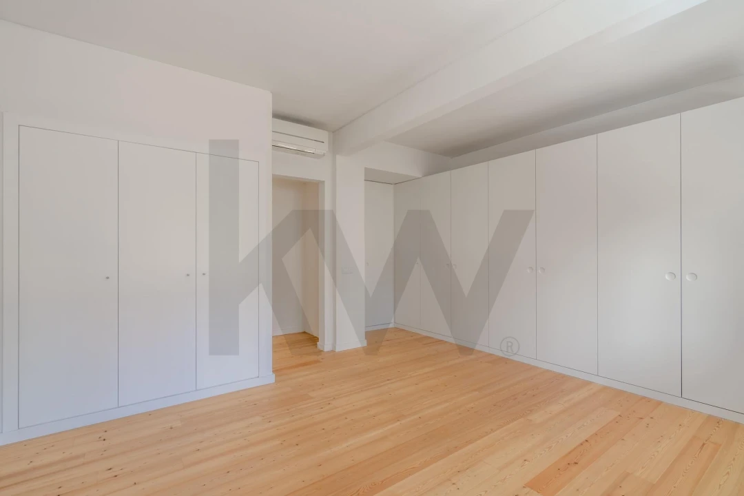 Apartamento T4 para Arrendamento em Estrela Foto 14