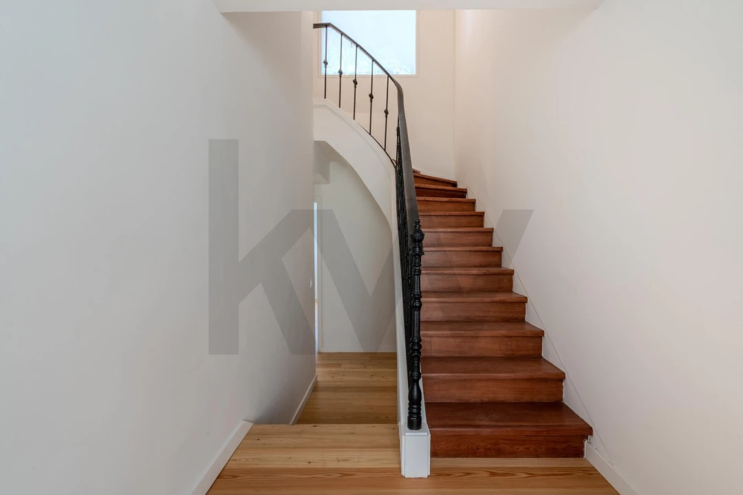 Apartamento T4 para Arrendamento em Estrela Foto 9