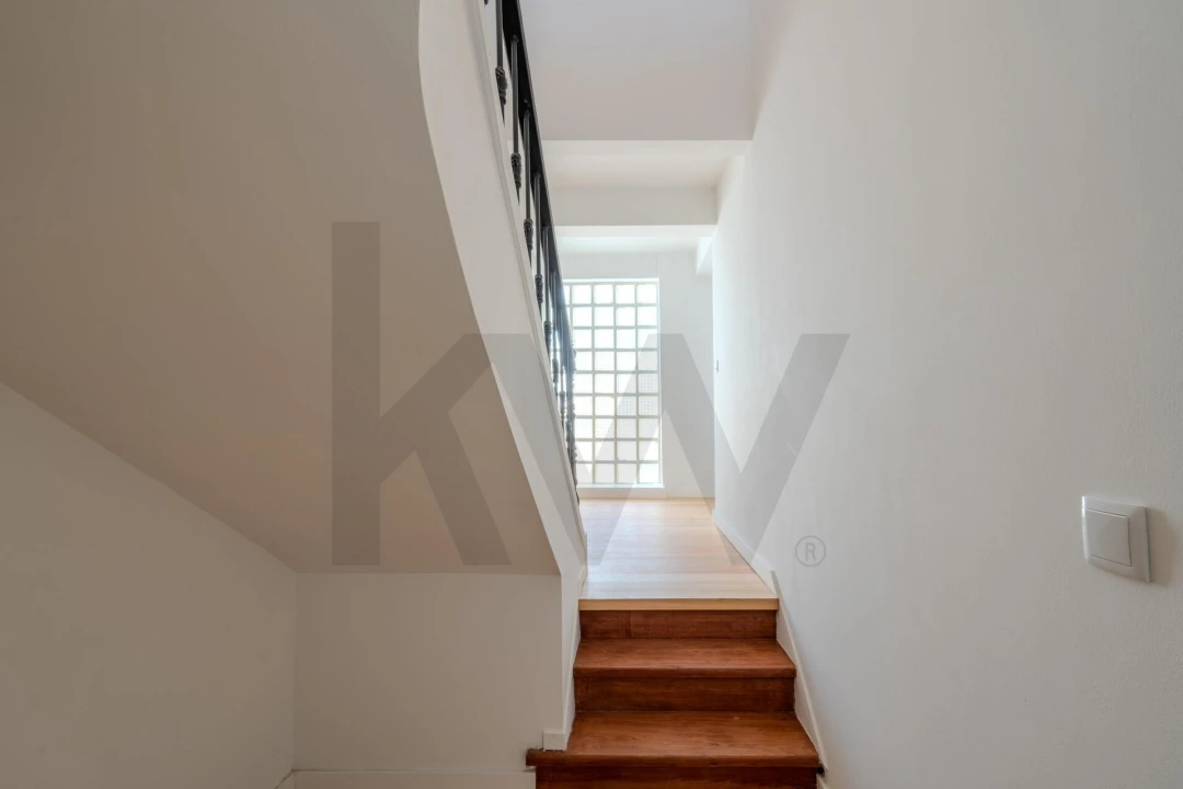 Apartamento T4 para Arrendamento em Estrela Foto 8