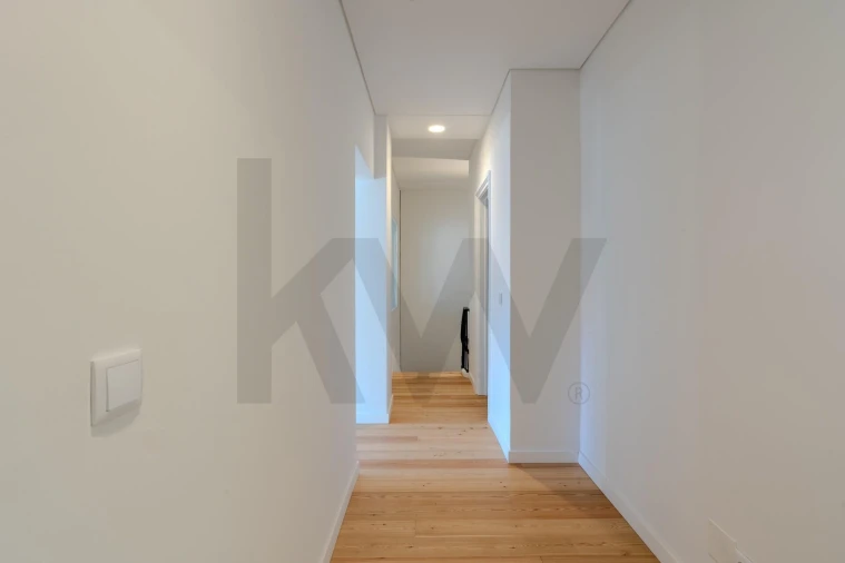 Apartamento T4 para Arrendamento em Estrela Foto 15