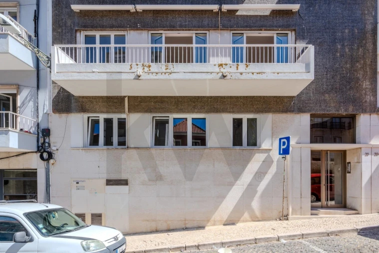 Apartamento T4 para Arrendamento em Estrela Foto 29