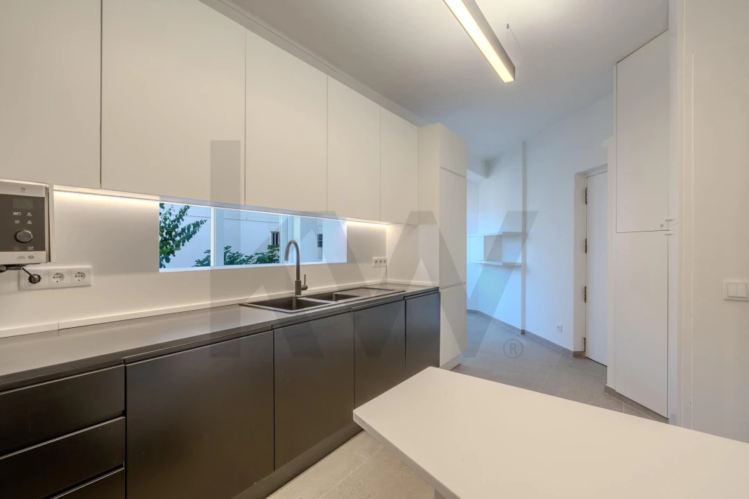 Apartamento T4 para Arrendamento em Estrela Foto 2