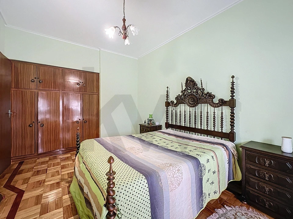 Apartamento T4 para Venda em São João da Madeira Foto 15