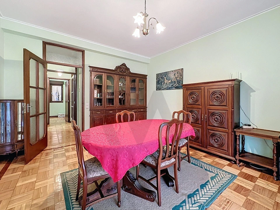 Apartamento T4 para Venda em São João da Madeira Foto 3