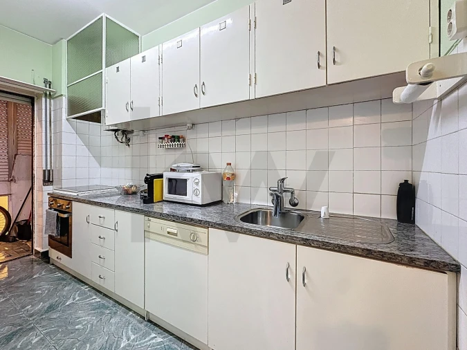 Apartamento T4 para Venda em São João da Madeira Foto 7