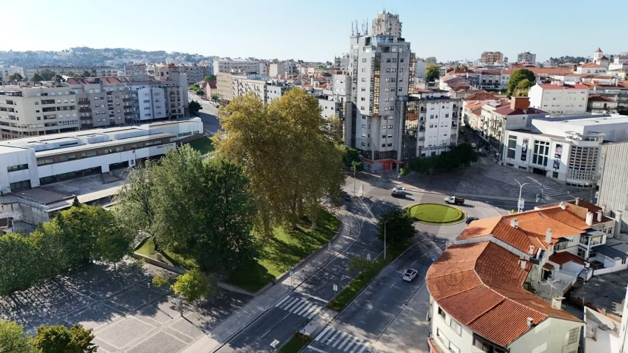 Apartamento T4 para Venda em São João da Madeira Foto 24
