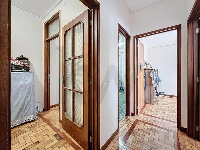 Apartamento T4 para Venda em São João da Madeira Foto 11