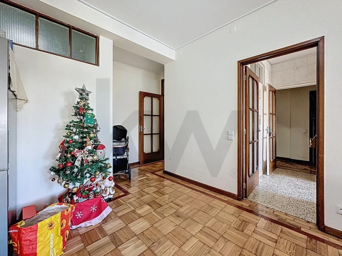 Apartamento T4 para Venda em São João da Madeira Foto 5