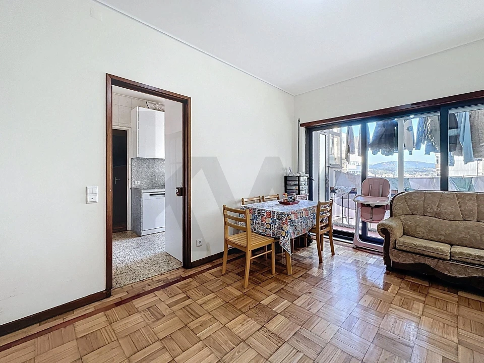 Apartamento T4 para Venda em São João da Madeira Foto 4