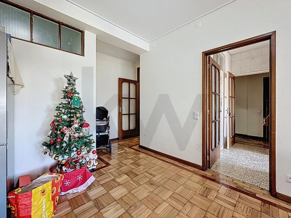 Apartamento T4 para Venda em São João da Madeira Foto 5