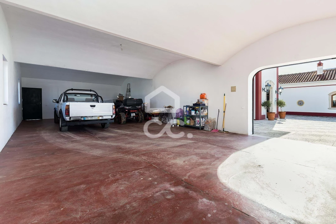 Quinta T10 para Venda em Redondo Foto 32