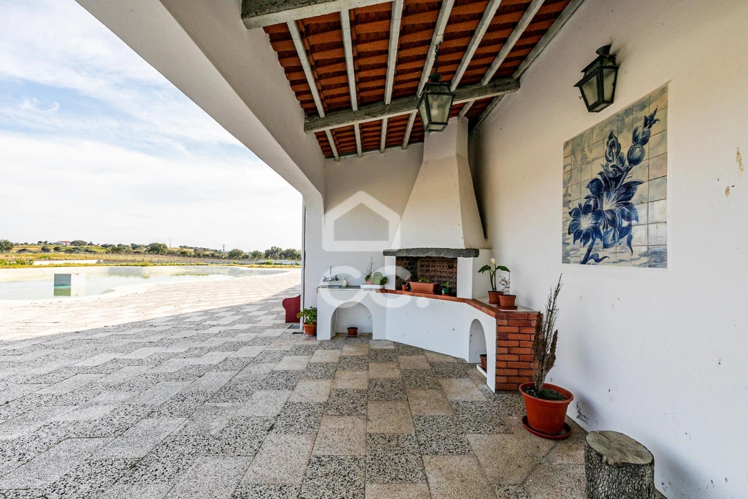 Quinta T10 para Venda em Redondo Foto 70