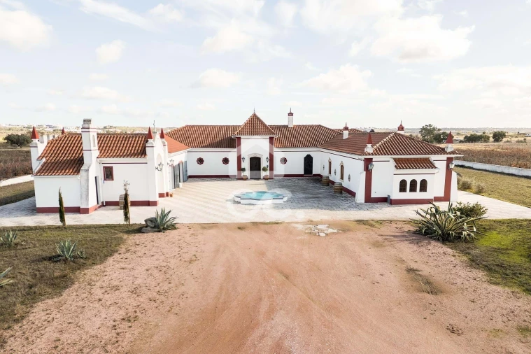 Quinta T10 para Venda em Redondo Foto 74