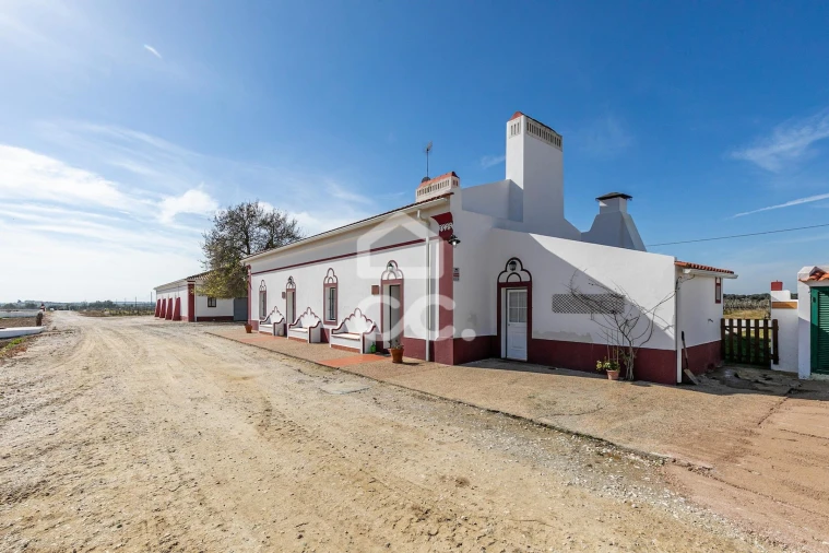 Quinta T10 para Venda em Redondo Foto 61