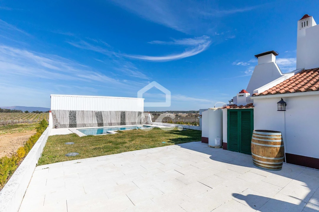 Quinta T10 para Venda em Redondo Foto 71