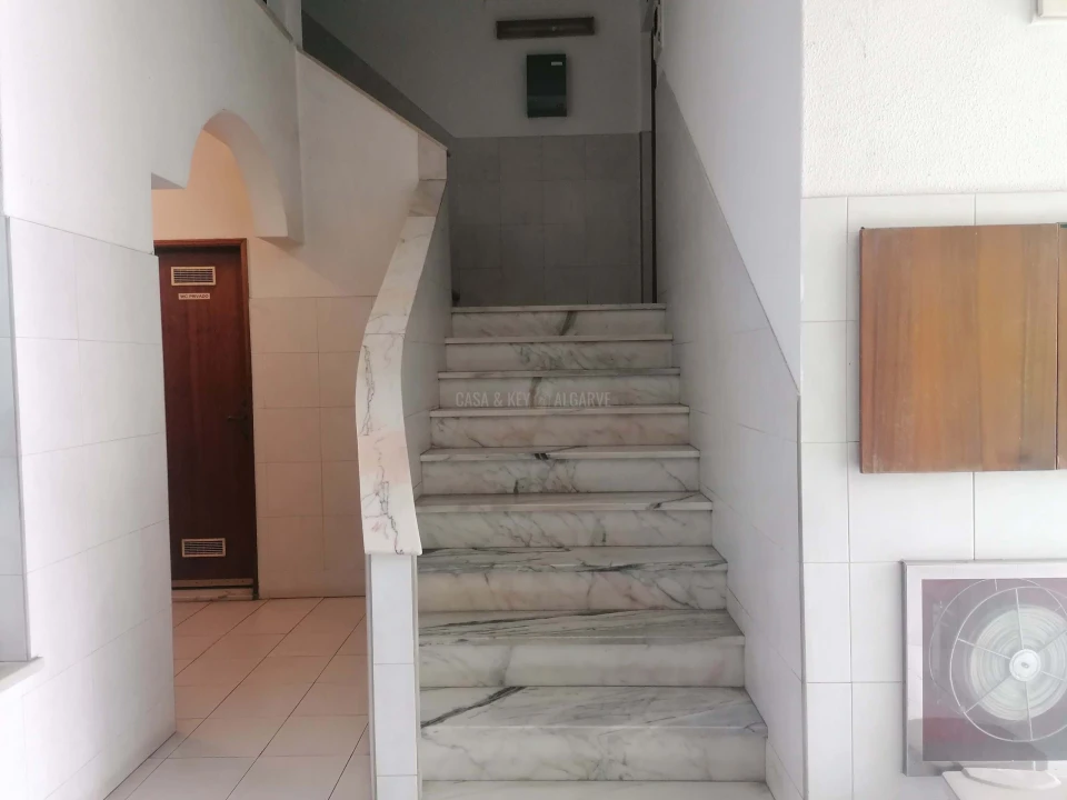 Negócio para Venda em Ferragudo Foto 14