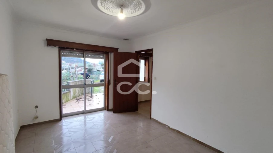 Moradia T2 para Venda em Nespereira Foto 19