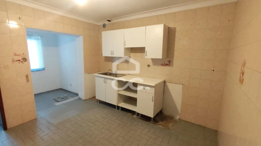 Moradia T2 para Venda em Nespereira Foto 21