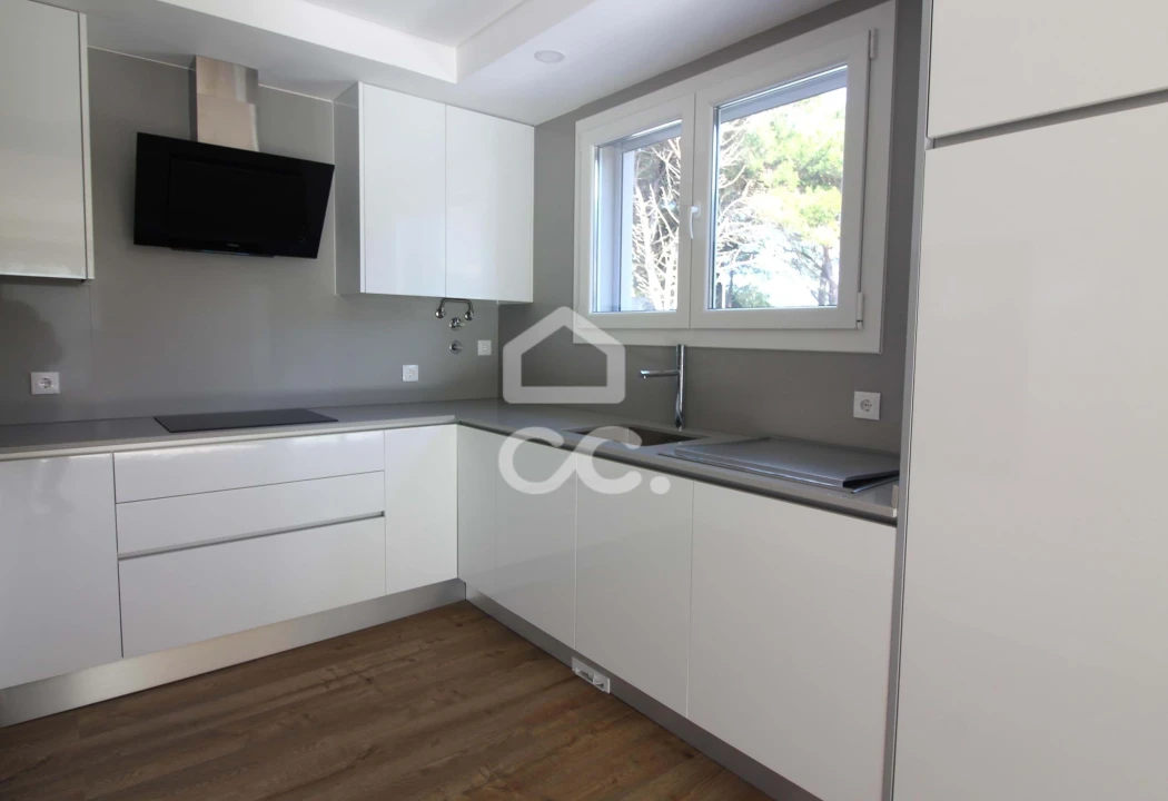 Moradia T3 para Venda em Sesimbra (Castelo) Foto 11