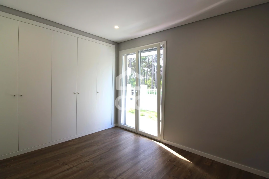 Moradia T3 para Venda em Sesimbra (Castelo) Foto 15