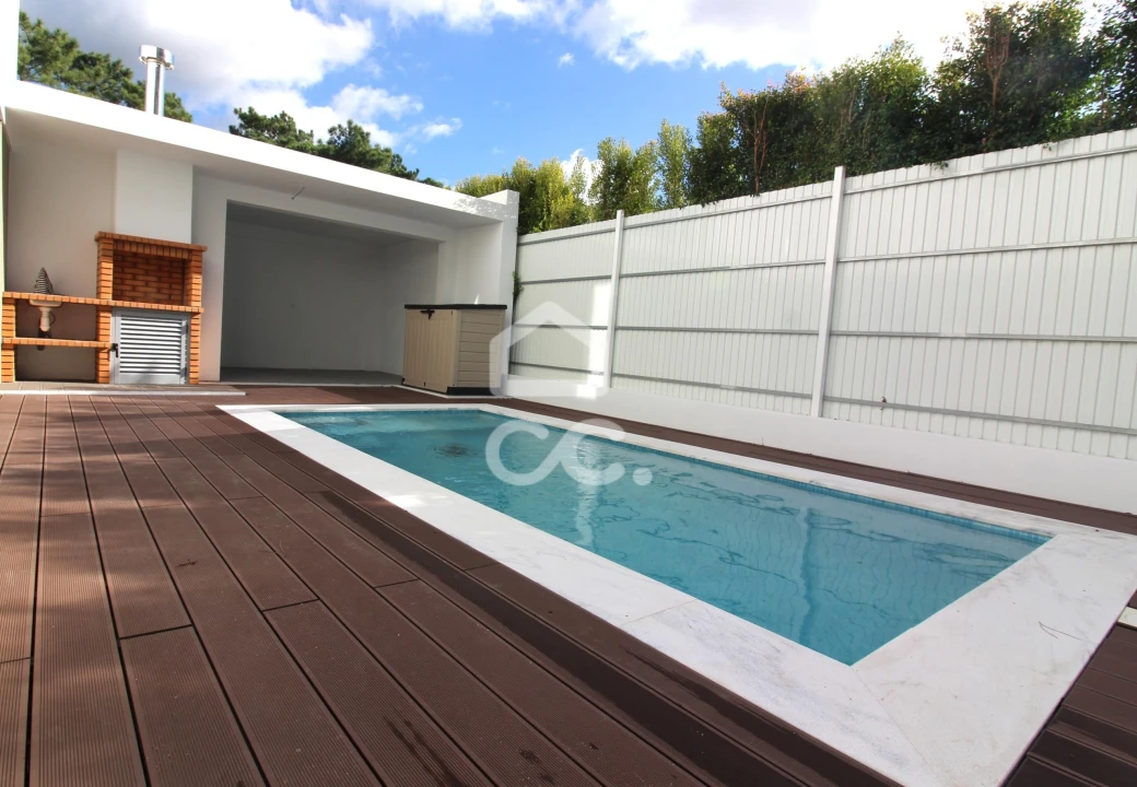 Moradia T3 para Venda em Sesimbra (Castelo) Foto 23