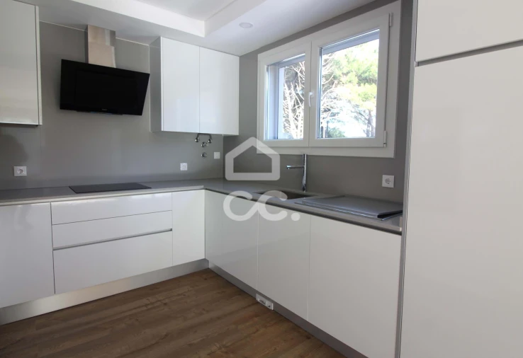 Moradia T3 para Venda em Sesimbra (Castelo) Foto 11