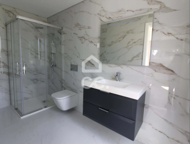 Moradia T3 para Venda em Sesimbra (Castelo) Foto 40