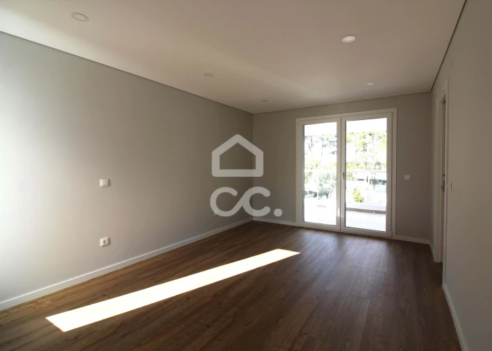 Moradia T3 para Venda em Sesimbra (Castelo) Foto 27