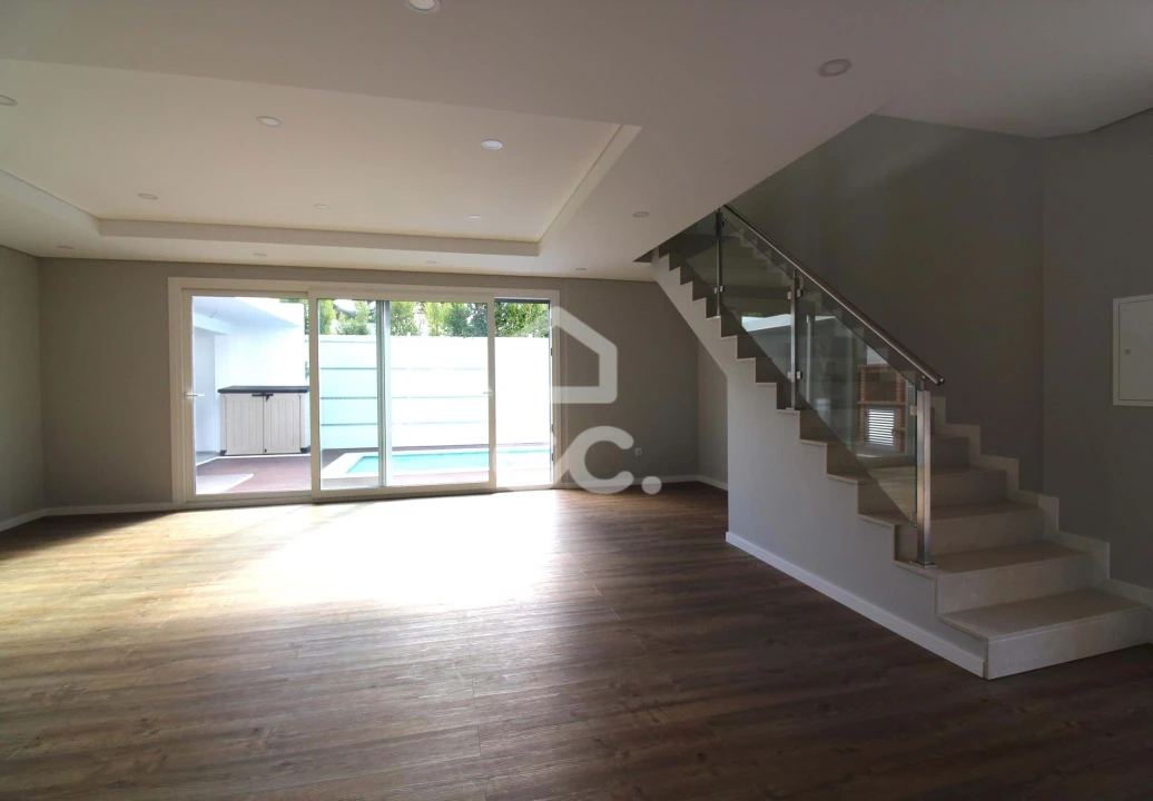 Moradia T3 para Venda em Sesimbra (Castelo) Foto 25