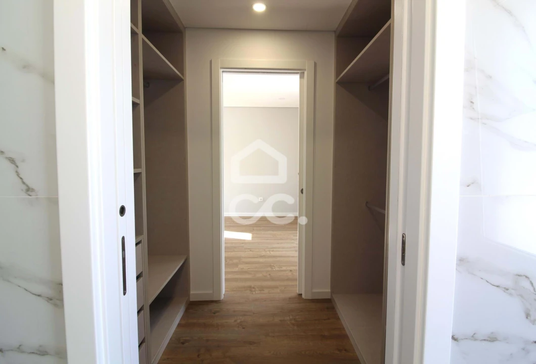 Moradia T3 para Venda em Sesimbra (Castelo) Foto 36