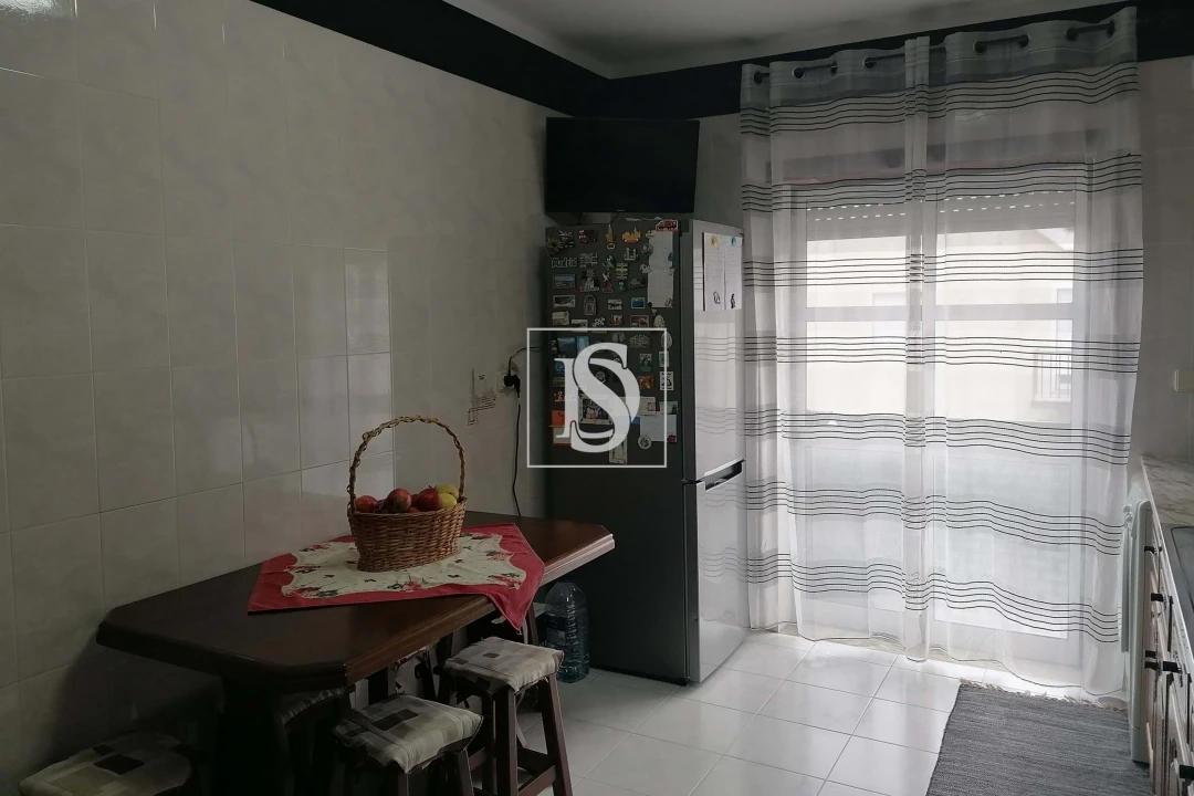 Apartamento T2 para Venda em Ranhados Foto 13