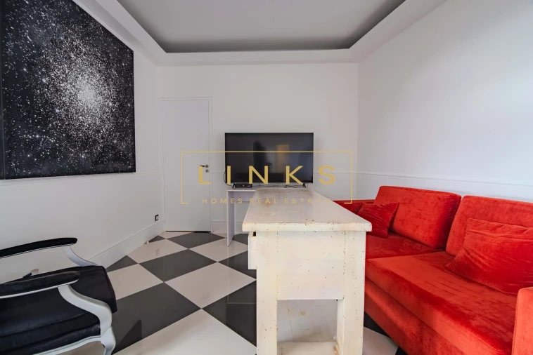 Moradia T5 para Venda em Arco da Calheta Foto 11