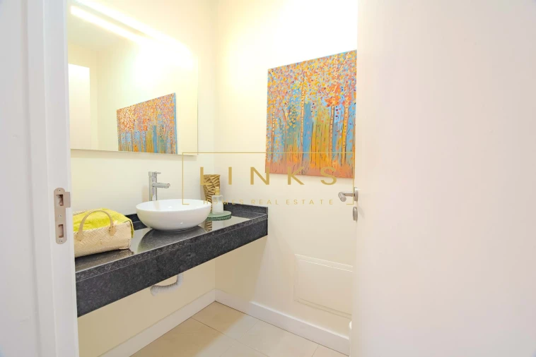 Moradia T5 para Venda em Arco da Calheta Foto 62