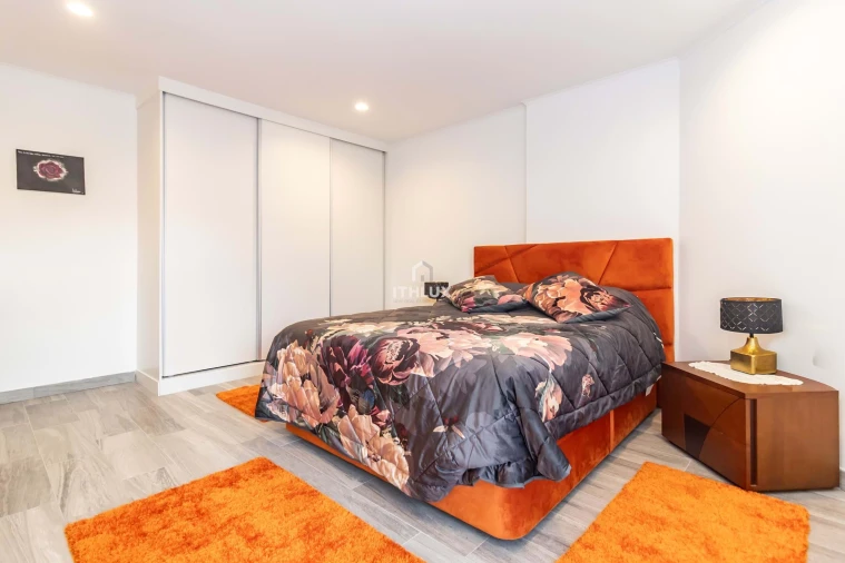 Moradia T4 para Venda em Alhos Vedros Foto 28