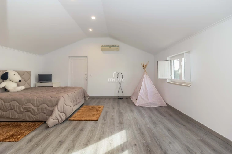 Moradia T4 para Venda em Alhos Vedros Foto 39