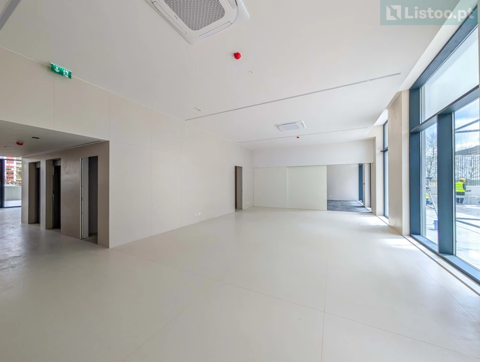 Apartamento T2 para Venda em Algés, Linda-A-Velha e Cruz Quebrada-Dafundo Foto 33