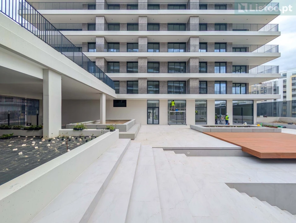 Apartamento T2 para Venda em Algés, Linda-A-Velha e Cruz Quebrada-Dafundo Foto 31