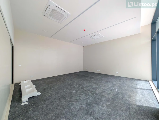 Apartamento T2 para Venda em Algés, Linda-A-Velha e Cruz Quebrada-Dafundo Foto 34