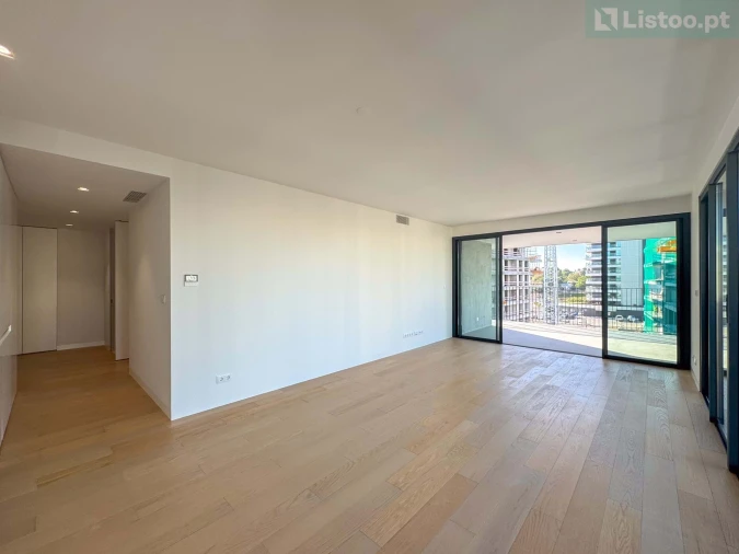 Apartamento T2 para Venda em Algés, Linda-A-Velha e Cruz Quebrada-Dafundo Foto 6