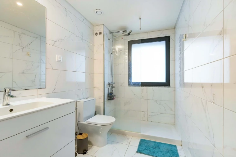 Apartamento T3 para Venda em Santo António dos Cavaleiros e Frielas Foto 21