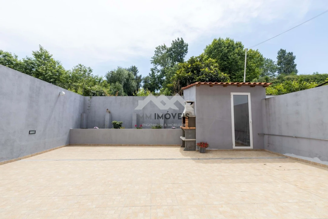 Terreno para Venda em Rio Tinto Foto 27