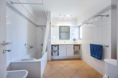 Apartamento T2 para Venda em Lagos (São Sebastião e Santa Maria)